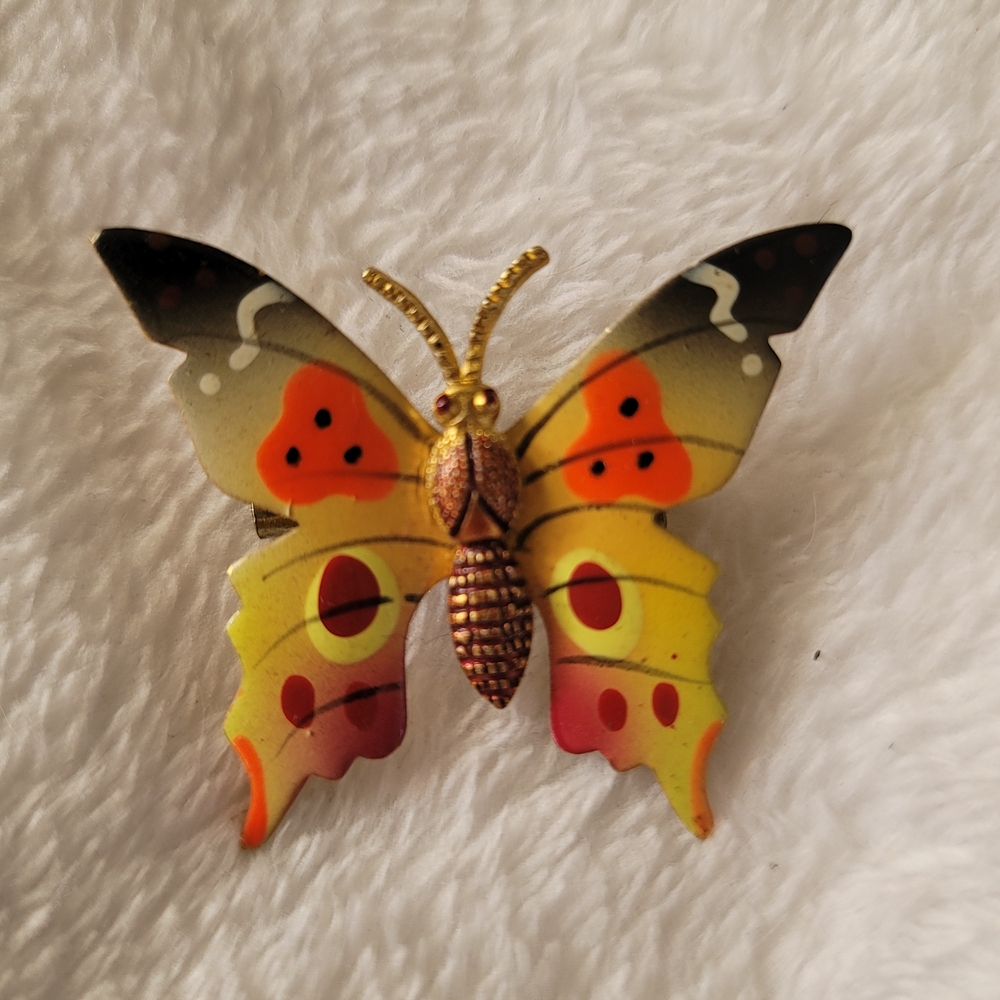 Vintage Butterfly‎ Enamal Brooch Pin Korea Gold Tone Mid Century Hand Painted